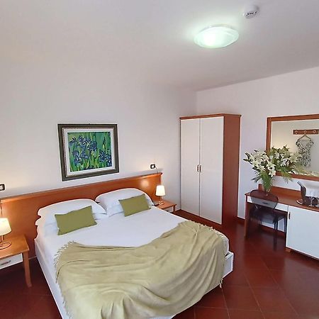 Best Western Hotel Martello LMP Buitenkant foto