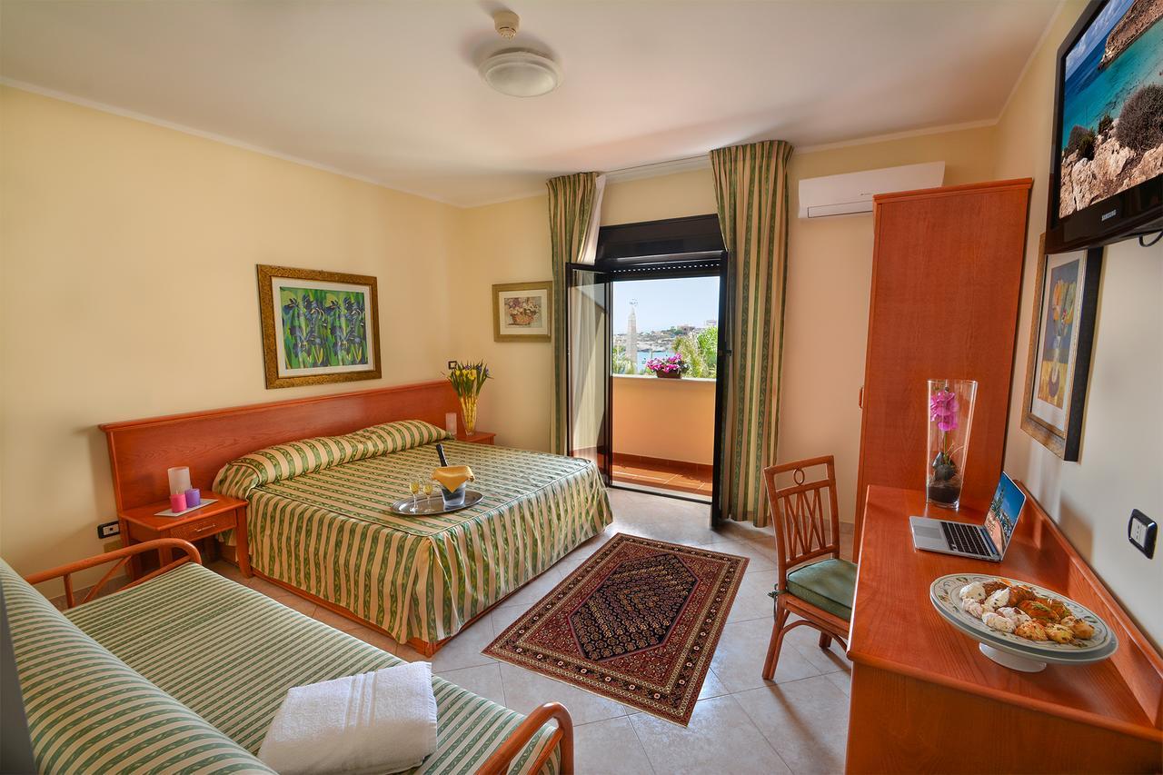 Best Western Hotel Martello LMP Buitenkant foto