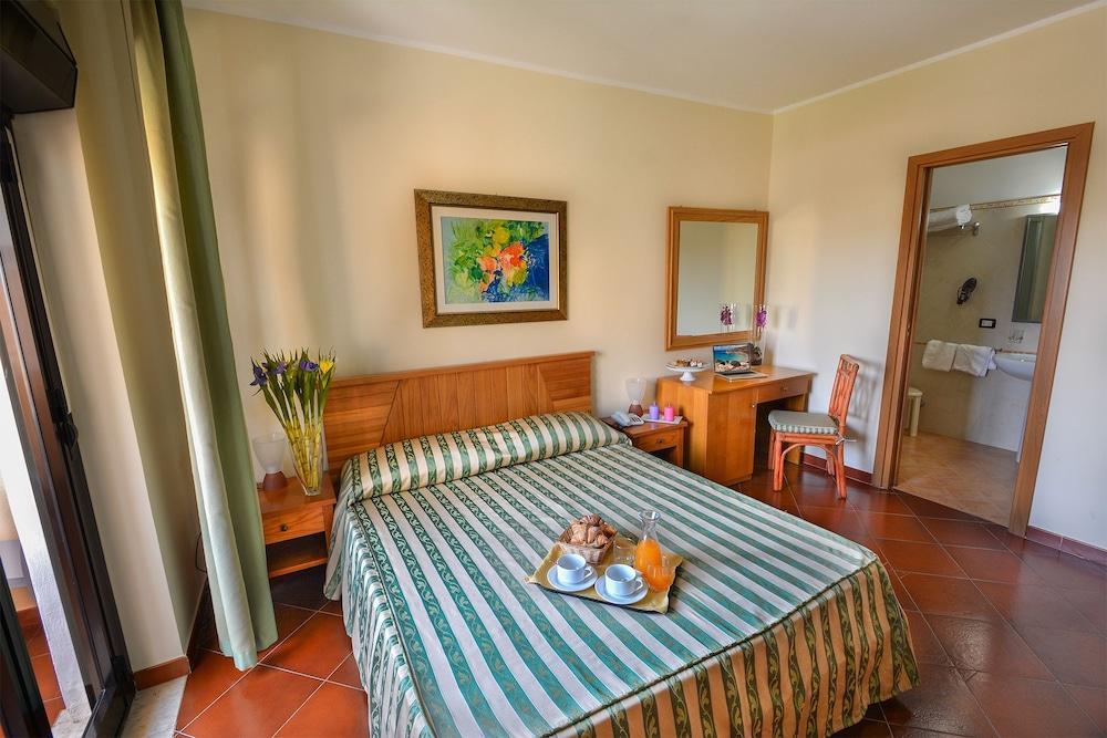 Best Western Hotel Martello LMP Buitenkant foto